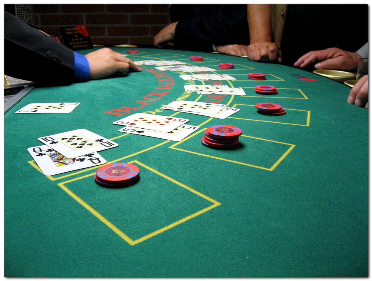 170 Free spins no deposit at Raging Bull Casino